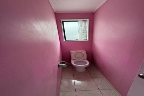 Photo of property in 3/1 Rebecca Rise, Weymouth, Auckland, 2103