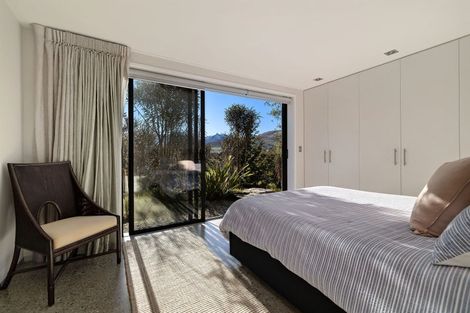 Photo of property in 1 Mckellar Drive, Jacks Point, Queenstown, 9371