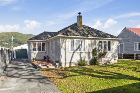 Photo of property in 20 Chapman Crescent, Naenae, Lower Hutt, 5011