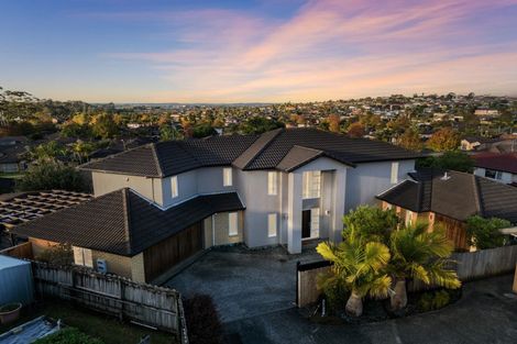 Photo of property in 41 Sapperton Drive, Henderson, Auckland, 0612