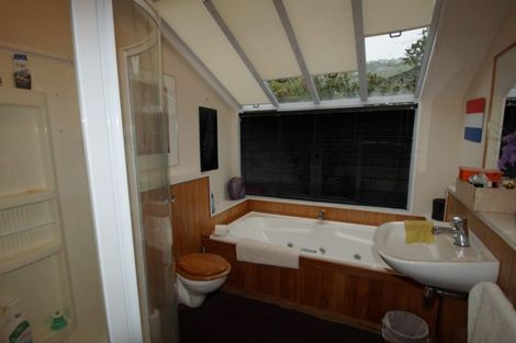 Photo of property in 53 Dryden Street, Sumner, Christchurch, 8081