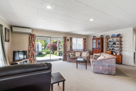 Photo of property in 49 Orere Point Road, Orere Point, Papakura, 2585