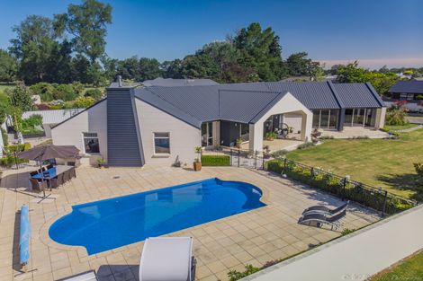 Photo of property in 49 Tancred Street, Geraldine, 7930