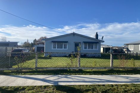 Photo of property in 31 Ross Street, Otane, 4202