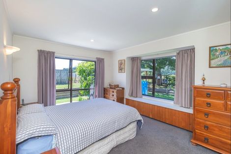 Photo of property in 223 Heatherlea East Road, Levin, 5571