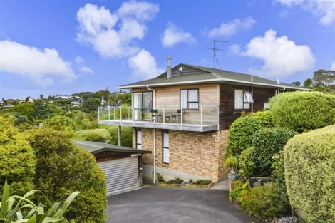 Photo of property in 1/35 Aberdeen Road, Castor Bay, Auckland, 0620