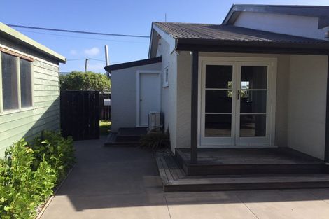 Photo of property in 133 Oram Avenue, New Brighton, Christchurch, 8061
