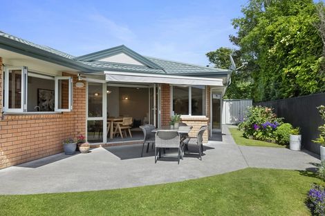 Photo of property in 16 Webster Street, Westown, New Plymouth, 4310