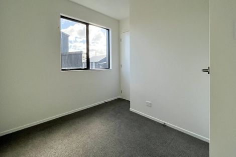 Photo of property in 2/25 Jabuka Street, Glen Eden, Auckland, 0602