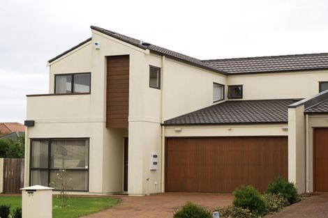 Photo of property in 39 Tiger Drive, Golflands, Auckland, 2013