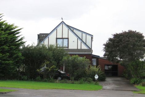 Photo of property in 156 Botany Road, Botany Downs, Auckland, 2010