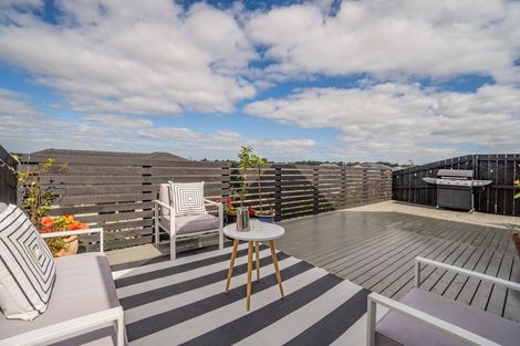 Photo of property in 20b Pakaraka Drive, Papakura, 2110