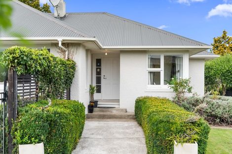 Photo of property in 37 Bourne Crescent, Papanui, Christchurch, 8053