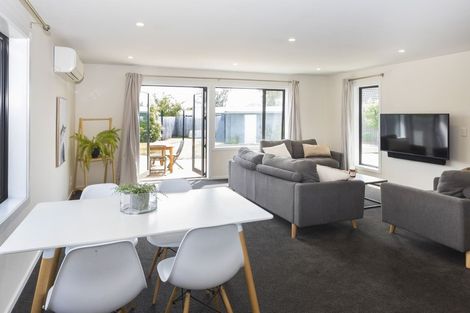 Photo of property in 10 Epping Place, Burnside, Christchurch, 8053