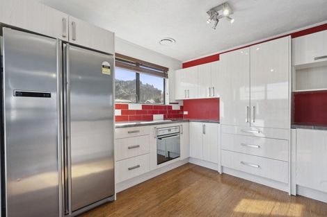 Photo of property in 9 Moonstone Grove, Birchville, Upper Hutt, 5018