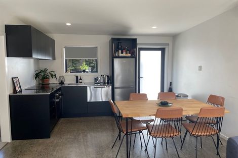 Photo of property in 28 Mere Mere Avenue, Palmerston North, 4414