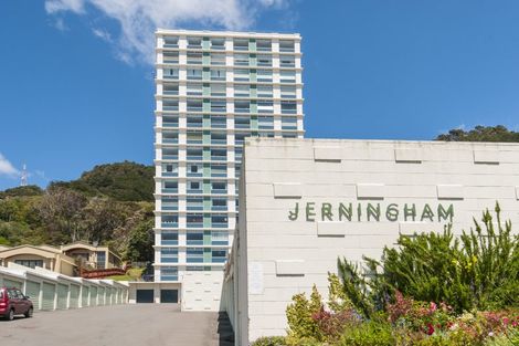 Photo of property in Jerningham Apartments, 20 Oriental Terrace, Oriental Bay, Wellington, 6011