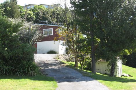 Photo of property in 17 Te Kopua Street, Acacia Bay, Taupo, 3330