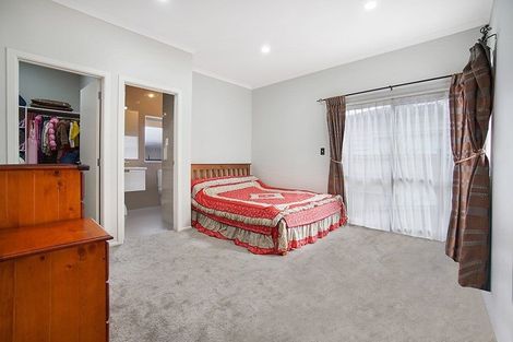 Photo of property in 1 Geranium Avenue, Flat Bush, Auckland, 2019