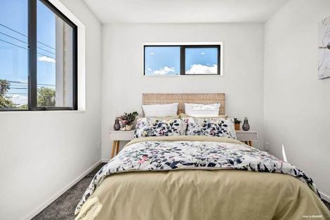 Photo of property in 2/107 Porchester Road, Papakura, 2110