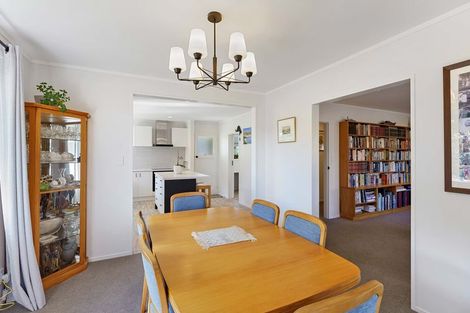 Photo of property in 48a Ngaio Road, Waikanae, 5036