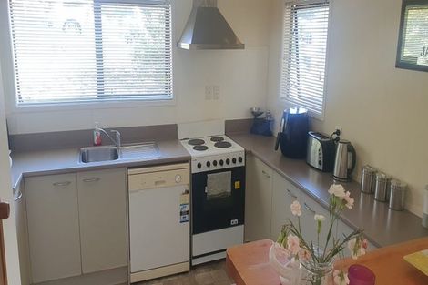 Photo of property in 12 Puketiro Place, Paihia, 0200