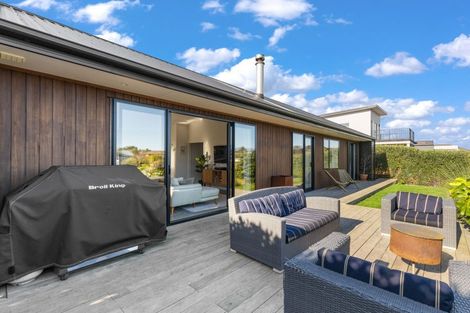 Photo of property in 22a Jules Crescent, Bell Block, New Plymouth, 4312