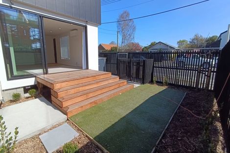 Photo of property in 1/192 Hills Road, Edgeware, Christchurch, 8013