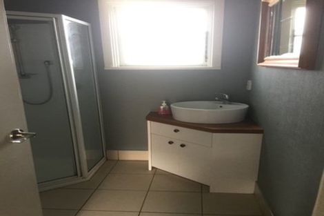 Photo of property in 282 Keyes Road, New Brighton, Christchurch, 8083