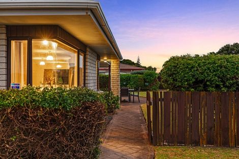 Photo of property in 43 Monowai Street, Mount Maunganui, 3116