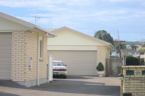 Photo of property in 18b Pemberton Crescent, Greerton, Tauranga, 3112