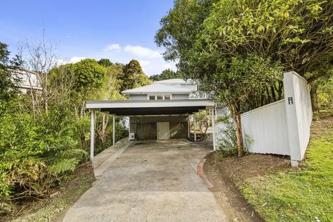 Photo of property in 1 Westhaven Drive, Tawa, Wellington, 5028