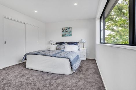 Photo of property in 49a Vera Road, Te Atatu South, Auckland, 0610