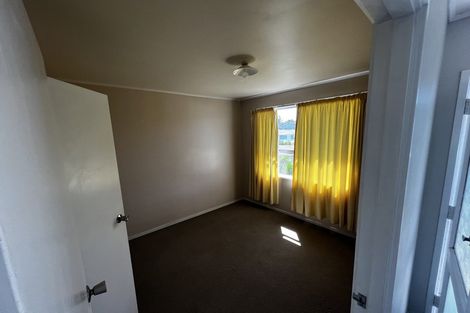 Photo of property in 17 Sabot Place, Massey, Auckland, 0614