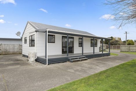 Photo of property in 34 Kiharoa Street, Otaki Beach, Otaki, 5512