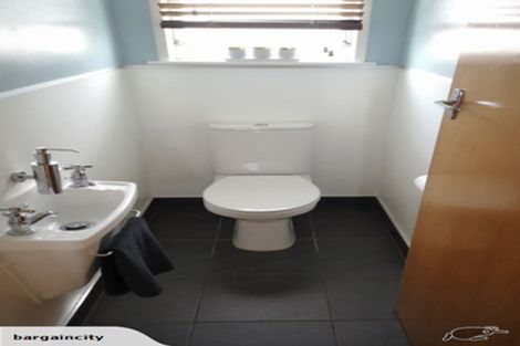 Photo of property in 9 Leslie Avenue, Cloverlea, Palmerston North, 4412