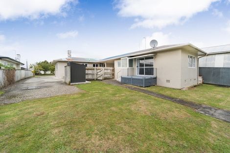 Photo of property in 21-21a Nottingham Avenue, Awapuni, Palmerston North, 4412