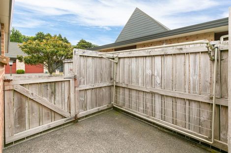 Photo of property in Redwood Village, 33/42 Main Road, Tawa, Wellington, 5028