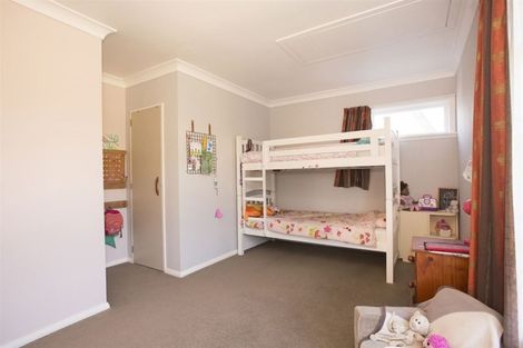 Photo of property in 90 College Street, Awapuni, Palmerston North, 4412
