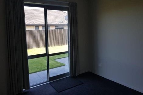 Photo of property in 52 Newman Road, Rolleston, 7614