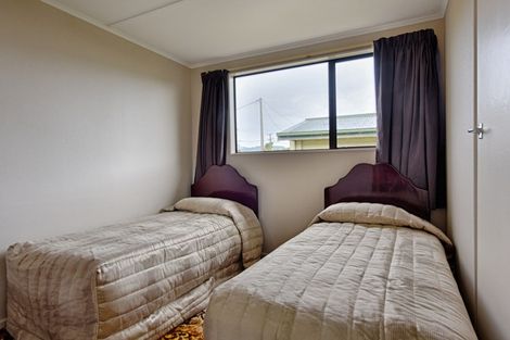 Photo of property in 26 Tokanui-haldane Road, Tokanui, 9884