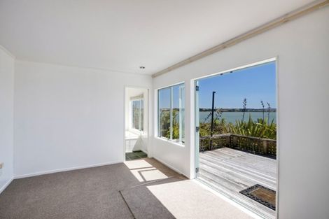 Photo of property in 115 Torkar Road, Clarks Beach, 2122