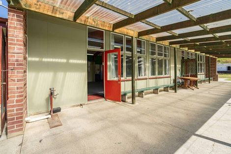 Photo of property in Willowbank School, 24 East Chatton Road, Maitland, Gore, 9773