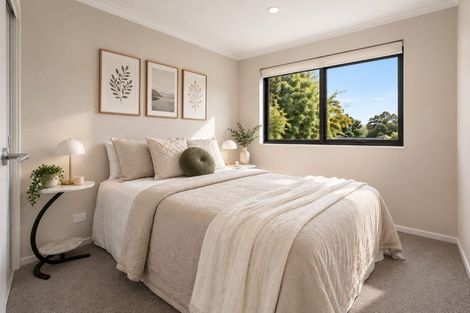 Photo of property in 5 Donald Place, Stillwater, Silverdale, 0993