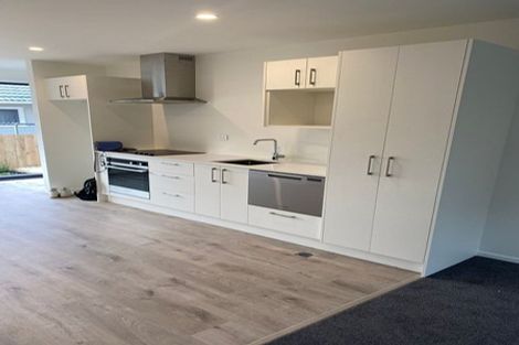 Photo of property in 8/63 Taikata Road, Te Atatu Peninsula, Auckland, 0610