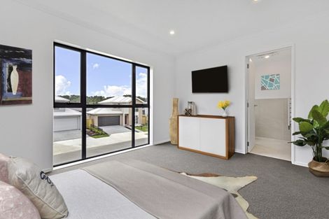 Photo of property in 3 Vincent Mcgrath Crescent, Swanson, Auckland, 0614