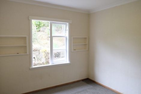 Photo of property in 3 Huia Street, Tawa, Wellington, 5028