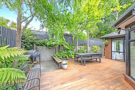 Photo of property in 1/333 Ashgrove Terrace, Somerfield, Christchurch, 8024