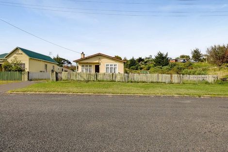 Photo of property in 7 Norfolk Street, Patea, 4520