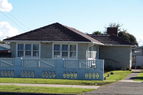 Photo of property in 455 Massey Road, Mangere East, Auckland, 2024